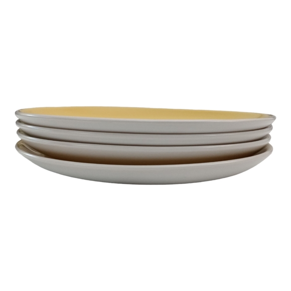 Crate and Barrel Yellow Plates 8.5" Salad Snack Luncheon Set of 4 - Picture 3 of 8